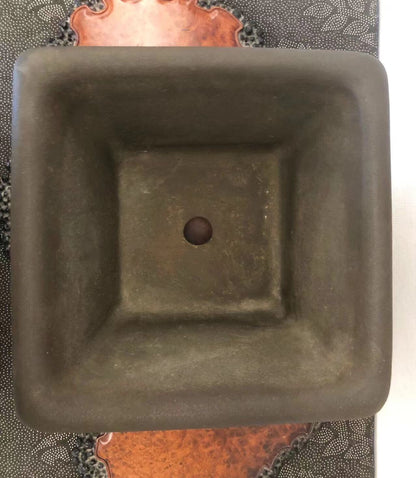 Yamano Aki Seal Mark Antique Pot