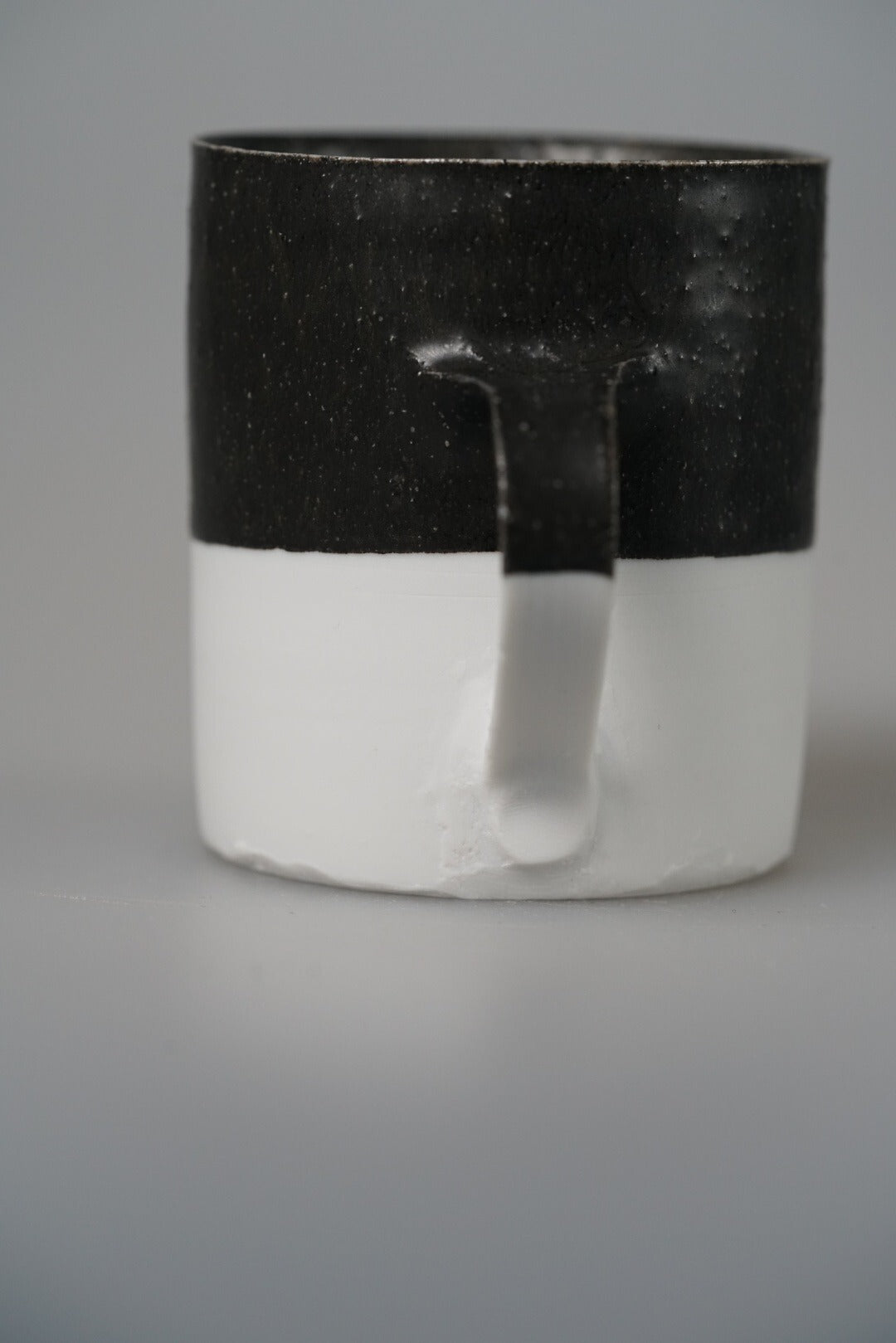 Japanese ceramic artist Naotsugu Yoshida mug b
