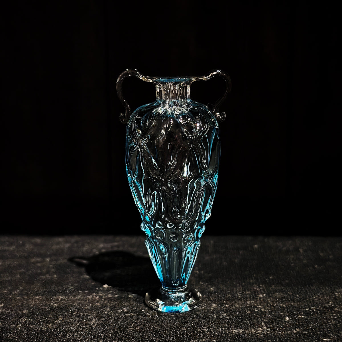 Kensuke Takeoka romance clear vase